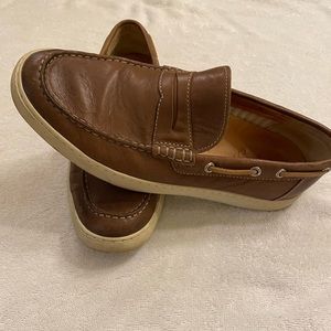 Men’s Sperry Gold cup loafers. Size 9.5.